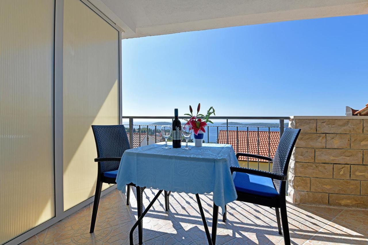 Apartments Tamara Hvar Town Luaran gambar